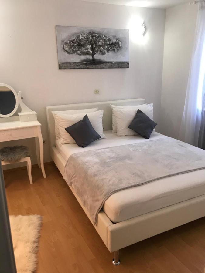 House Niko Apartment Kastela Bagian luar foto