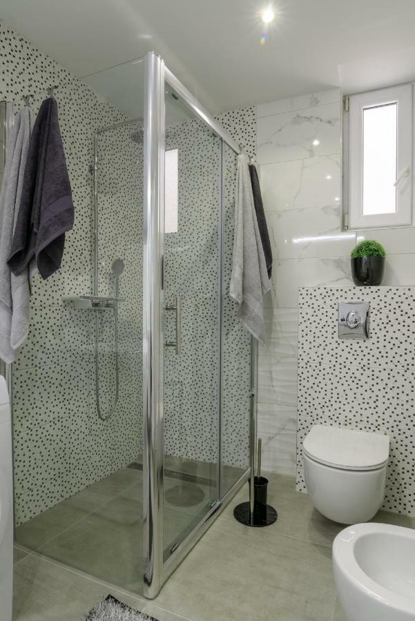 House Niko Apartment Kastela Bagian luar foto